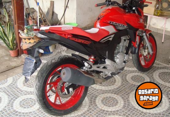 Motos - Honda TWISTER CB250F 2022 Nafta 9900Km - En Venta