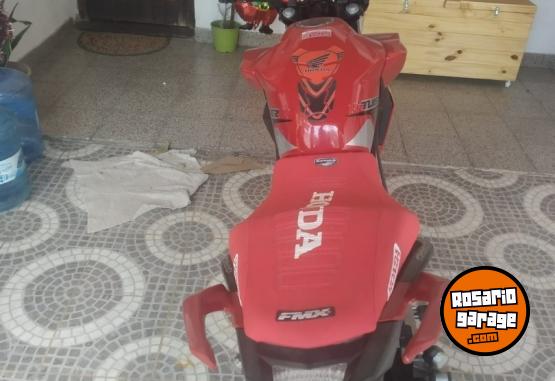 Motos - Honda TWISTER CB250F 2022 Nafta 10100Km - En Venta