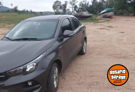 Autos - Fiat Cronos Drive 2020 Nafta 80000Km - En Venta