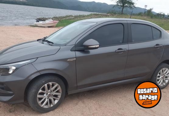 Autos - Fiat Cronos Drive 2020 Nafta 80000Km - En Venta