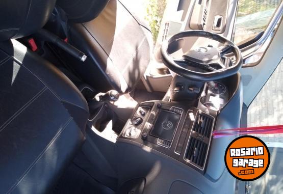 Autos - Volkswagen Suran highline 2018 GNC 105000Km - En Venta