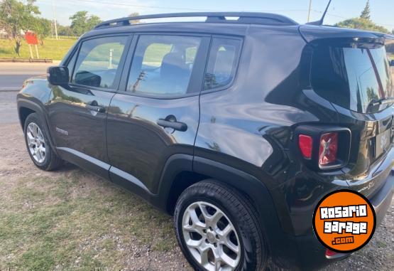 Camionetas - Jeep Renegade1.8 AT sport 2018 Nafta 122000Km - En Venta