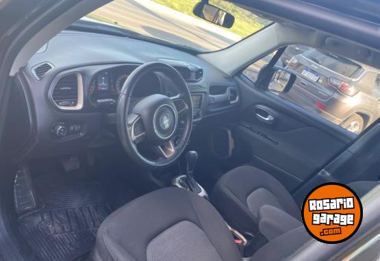 Camionetas - Jeep Renegade1.8 AT sport 2018 Nafta 122000Km - En Venta