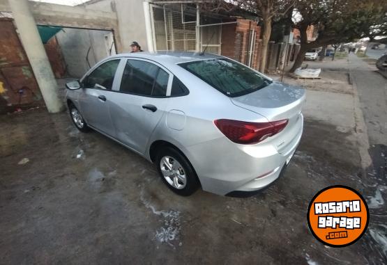 Autos - Chevrolet Onix plus 2020 Nafta 80000Km - En Venta