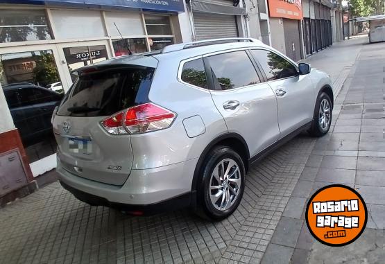Camionetas - Nissan Xtrail X-trail x trail 2018 Nafta 130000Km - En Venta