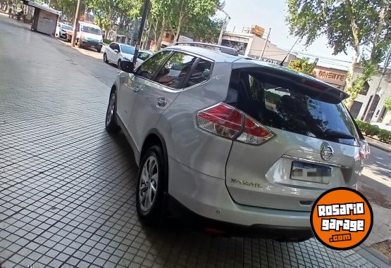 Camionetas - Nissan Xtrail X-trail x trail 2018 Nafta 130000Km - En Venta