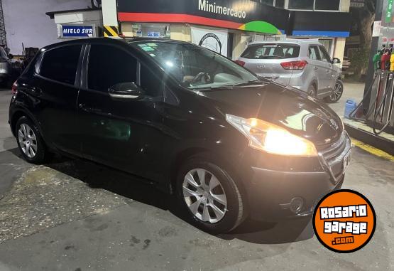 Autos - Peugeot 208 ACTIVE IMPECABLE ✨ 2014 Nafta 120000Km - En Venta