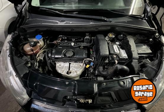 Autos - Peugeot 208 ACTIVE IMPECABLE ✨ 2014 Nafta 120000Km - En Venta