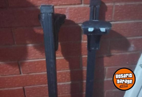 Accesorios para Autos - SE VENDE JUEGO DE PORTAEQUIPAJE PARA PEUGEOT PARTNER Y BERLINGO - En Venta