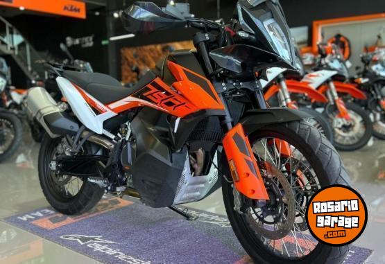 Motos - Ktm 790S adventure 2023 Nafta 17995Km - En Venta
