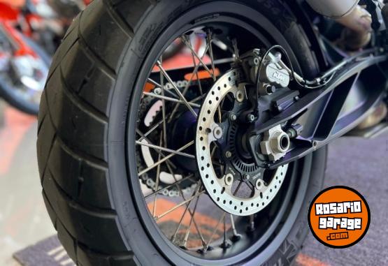 Motos - Ktm 790S adventure 2023 Nafta 17995Km - En Venta