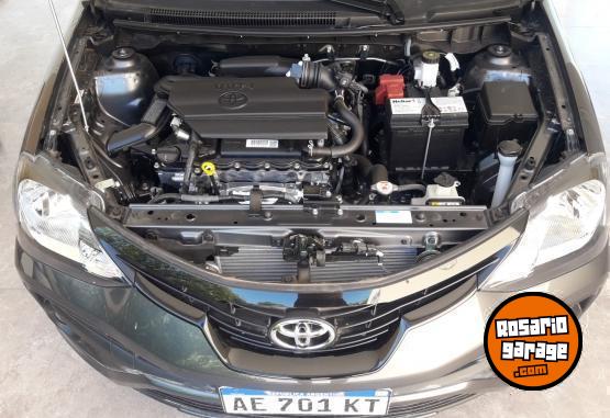 Autos - Toyota Etios 2021 Nafta 110000Km - En Venta
