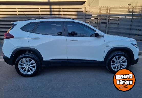 Autos - Chevrolet Tracker 1,2 turbo LTZ 2023 Nafta 52000Km - En Venta