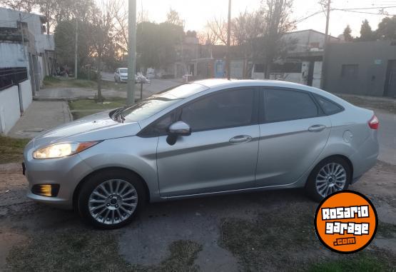 Autos - Ford Fiesta 1.6L SE PLUS 2016 GNC 150000Km - En Venta