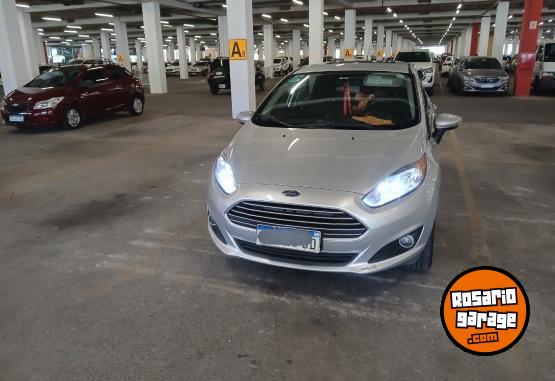 Autos - Ford Fiesta 1.6L SE PLUS 2016 GNC 150000Km - En Venta