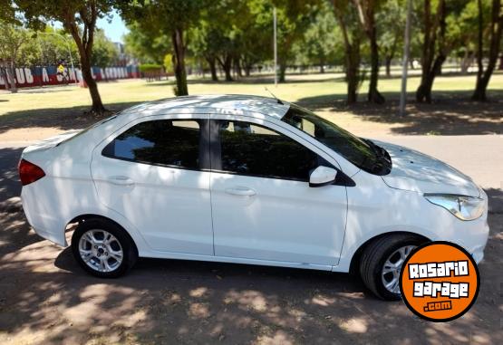 Autos - Ford KA SEL 2017 Nafta 100000Km - En Venta
