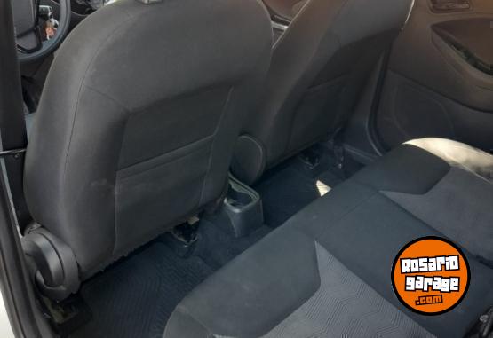 Autos - Ford KA SEL 2017 Nafta 100000Km - En Venta
