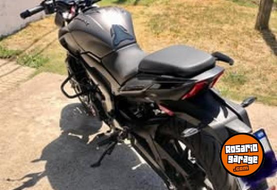 Motos - Bajaj Dominar UG 400 2021 Nafta 8500Km - En Venta