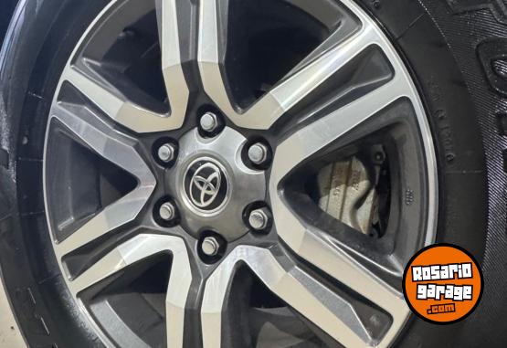 Camionetas - Toyota SW4 2022 Diesel 50000Km - En Venta