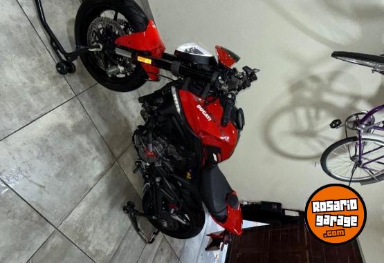 Motos - Ducati Monstar 937 2024 Nafta 3600Km - En Venta