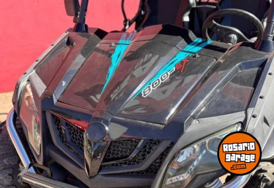 Cuatris y UTVs - CF UTV 800EX 2016 Nafta 4800Km - En Venta