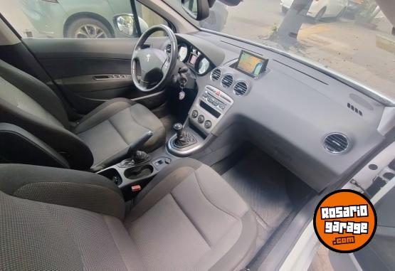 Autos - Peugeot 308 2014 Nafta 108000Km - En Venta