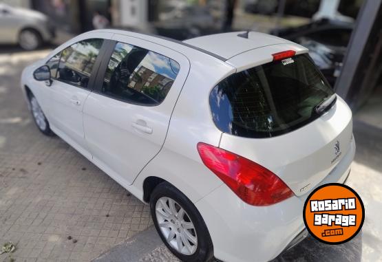 Autos - Peugeot 308 2014 Nafta 108000Km - En Venta