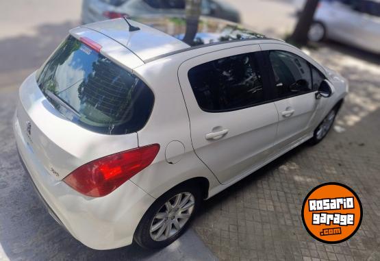 Autos - Peugeot 308 2014 Nafta 108000Km - En Venta