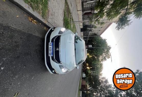 Autos - Peugeot 308 THP 2016 Nafta 150000Km - En Venta