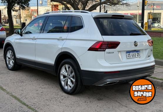 Camionetas - Volkswagen TIGUAN ALLSPACE 2.0T 2019 Nafta 95000Km - En Venta