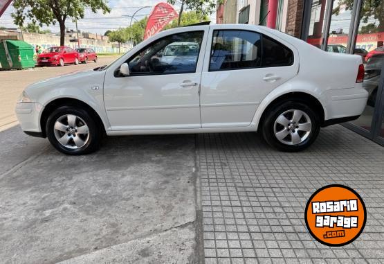 Autos - Volkswagen Bora 2.0 Trendline GNC 2013 GNC 200000Km - En Venta