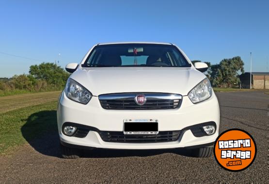 Autos - Fiat Grand Siena 2014 Nafta 140000Km - En Venta