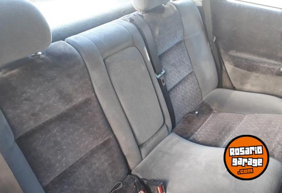 Autos - Chevrolet Vectra 1999 GNC 410000Km - En Venta