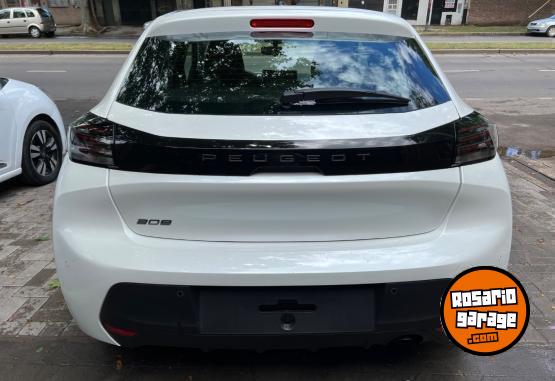 Autos - Peugeot 208 Allure 2025 Nafta 0Km - En Venta