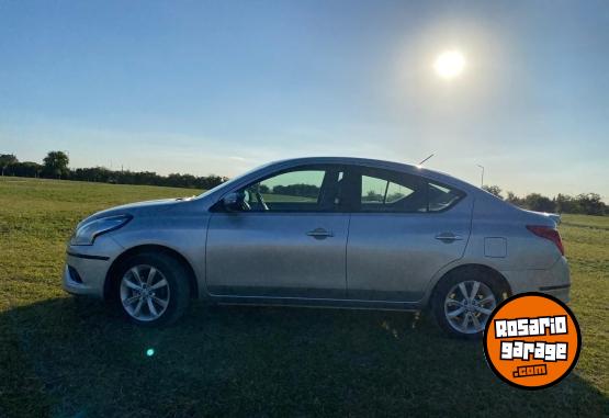 Autos - Nissan Versa adventur 1.6 / 16v 2020 Nafta 60000Km - En Venta