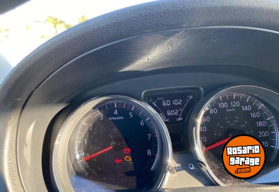 Autos - Nissan Versa adventur 1.6 / 16v 2020 Nafta 60000Km - En Venta