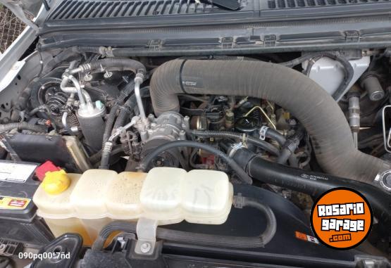 Camiones y Grúas - Ford 4000 - En Venta