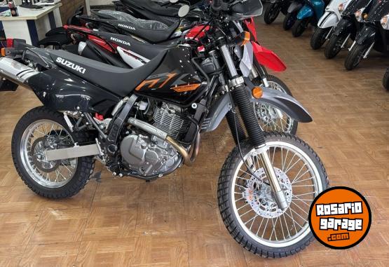 Motos - Suzuki DR 650CC 2025 Nafta 0Km - En Venta