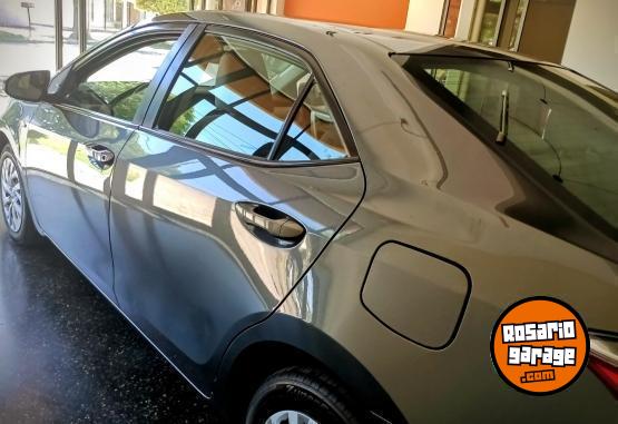 Autos - Toyota COROLLA XLI CVT 2018 Nafta 63303Km - En Venta
