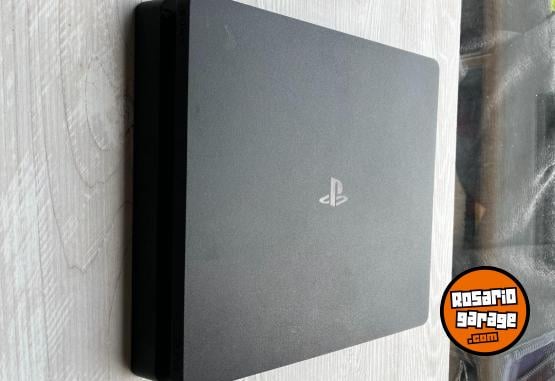 Electr�nica - PlayStation 4 Slim Negro - En Venta