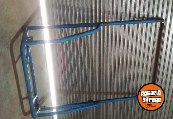 Accesorios para Autos - Hilux, Barra antivuelco Petrolera Hilux cab. Simple 2005 a 2015 - En Venta