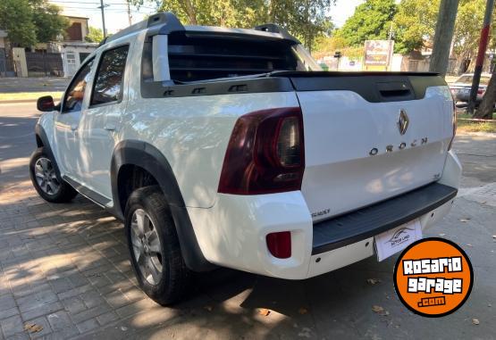 Camionetas - Renault Duster Oroch Outsider 2016 GNC 130000Km - En Venta