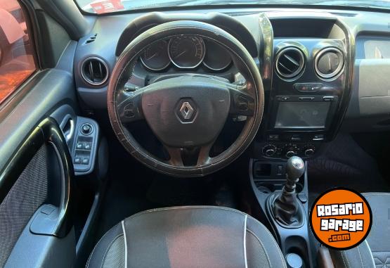 Camionetas - Renault Duster Oroch Outsider 2016 GNC 130000Km - En Venta