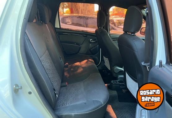 Camionetas - Renault Duster Oroch Outsider 2016 GNC 130000Km - En Venta