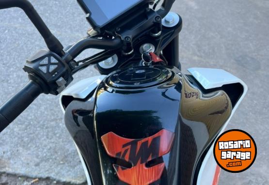 Motos - Ktm Duke 390 2021 Nafta 21000Km - En Venta