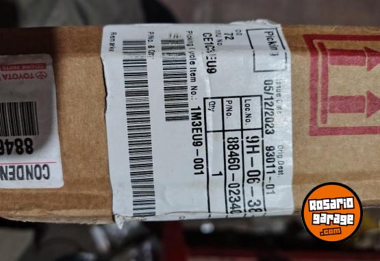 Accesorios para Autos - Condensador para aire acondicionado toyota 2010 / 2016 nuevo en caja ( ORIGINAL ) - En Venta