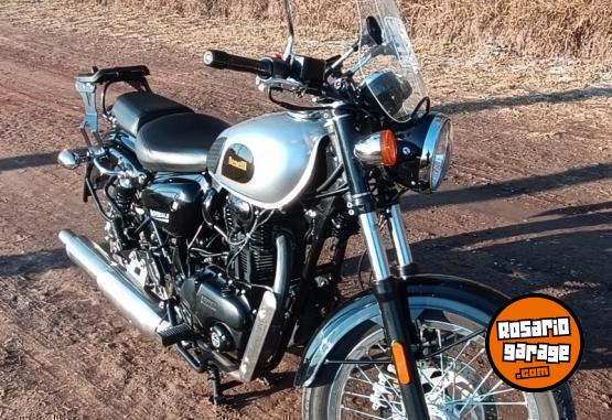 Motos - Benelli Imperiale 400 2023 Nafta 10000Km - En Venta