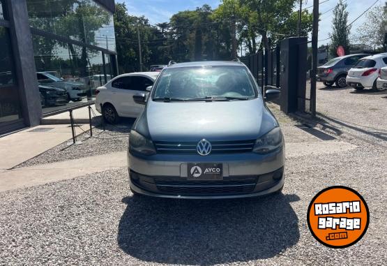 Autos - Volkswagen SURAN 1.6 CONFORTLINE 2011 Nafta  - En Venta