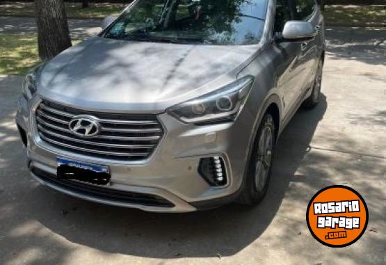 Camionetas - Hyundai Grand Santa Fe 2018 Diesel 69832Km - En Venta