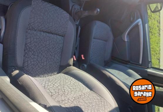 Camionetas - Renault Duster 2014 Nafta 120000Km - En Venta